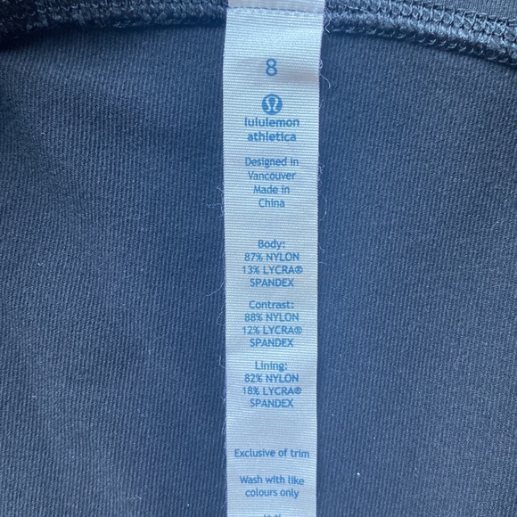 Lululemon Athletica🖤Jacket Size 8 - Picture 6 of 6